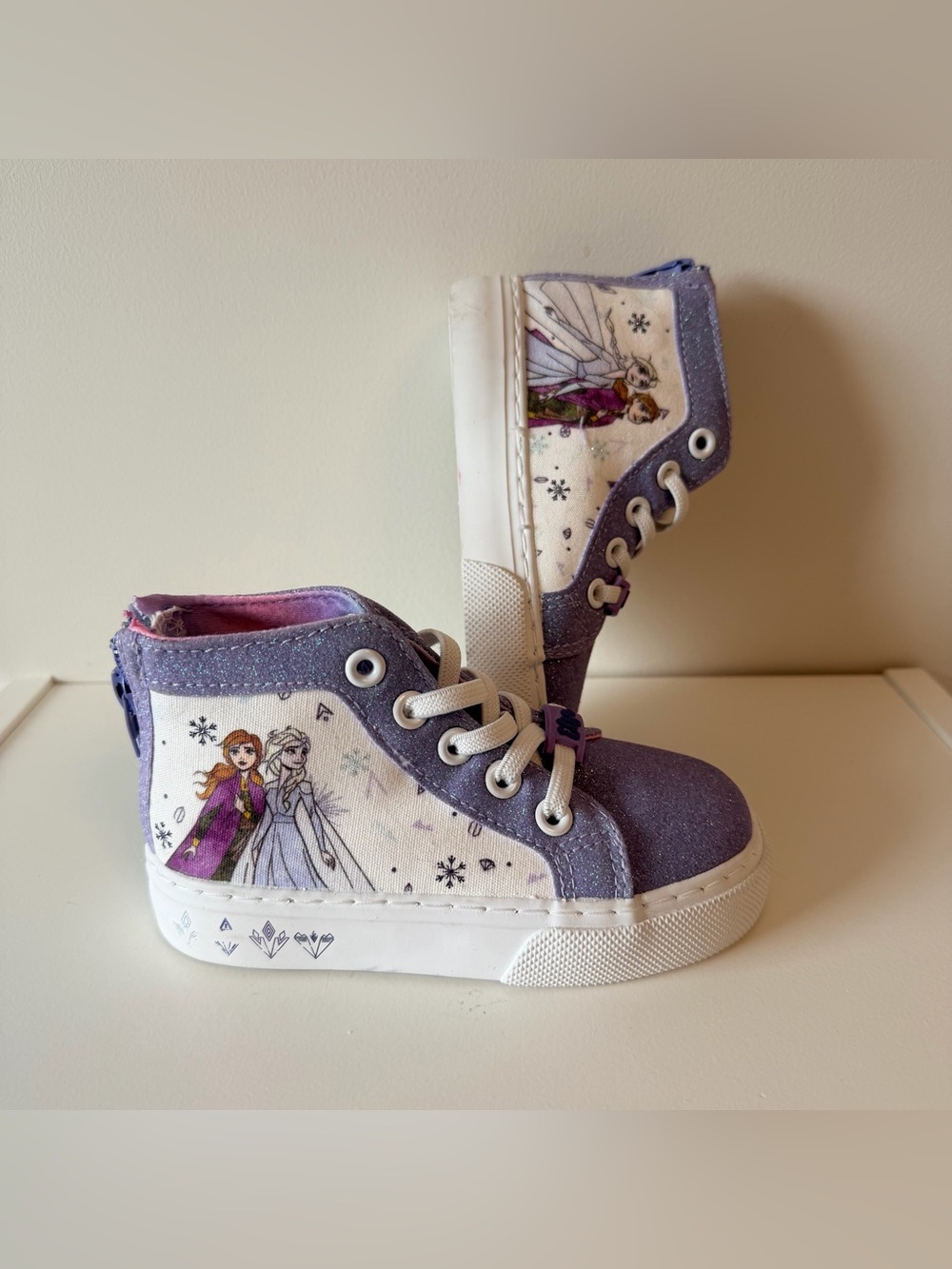 Girls Frozen Purple Glitter High-Top Sneakers Size 9C